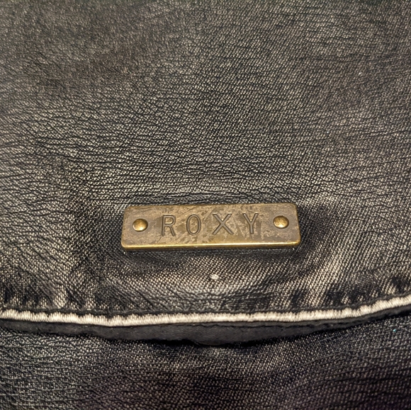 Roxy black faux leather distressed purse with buckles. - Picture 7 of 8